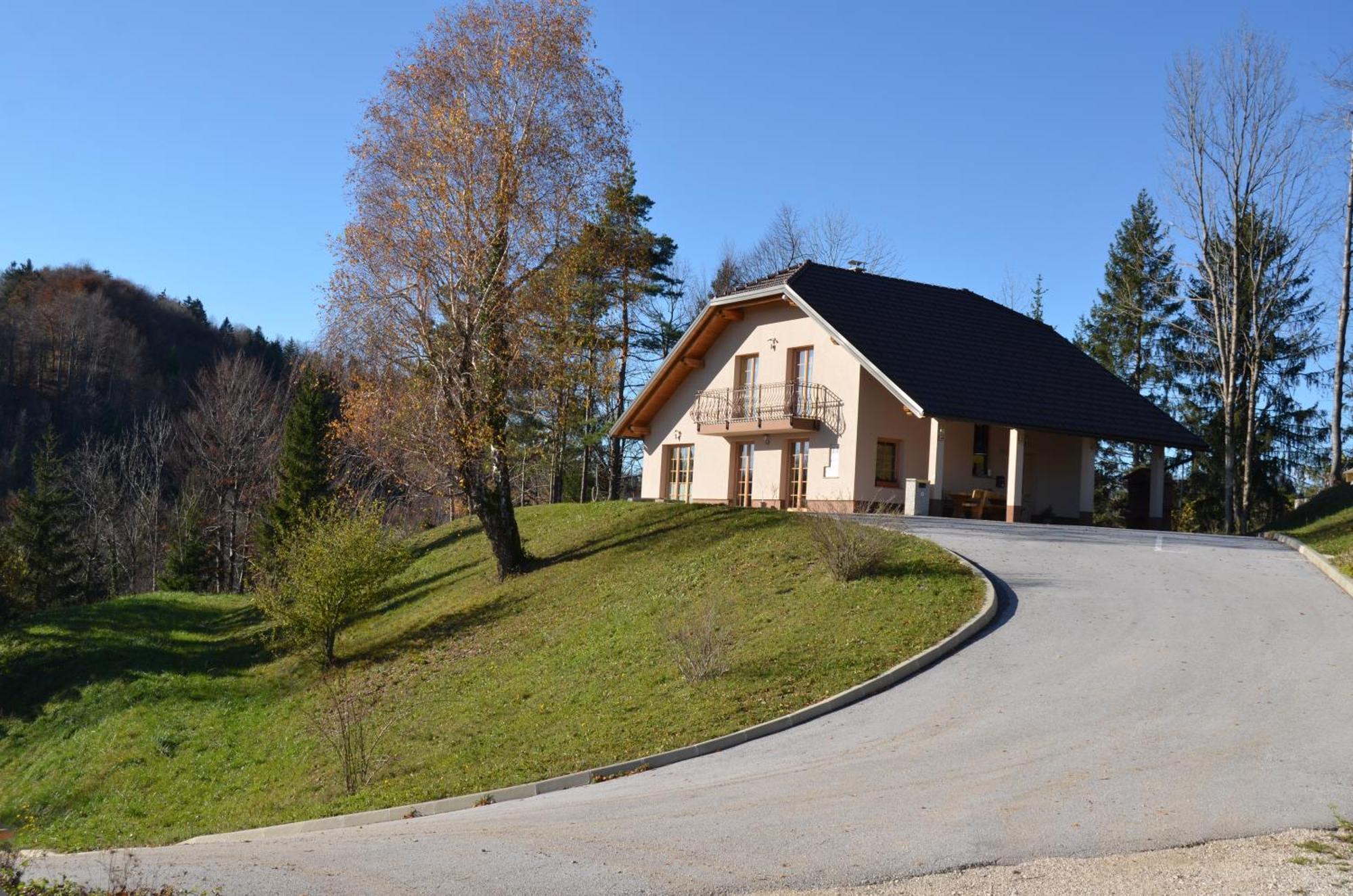 Holiday Home With Hot Tub And Sauna Sabina Rovte Exterior photo